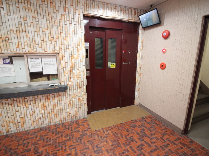 物件外観写真3　(建物設備)