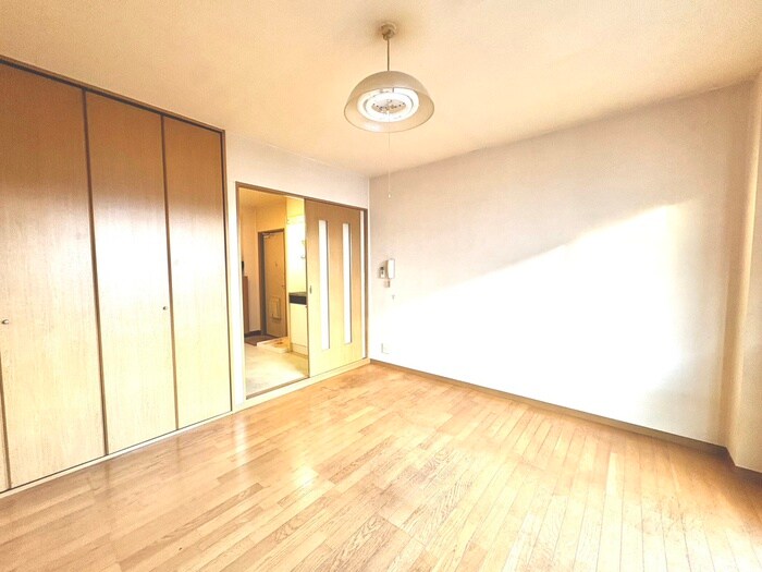 物件内観写真13　(居室)