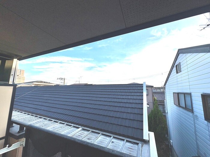 物件内観写真16　(室内からの展望)