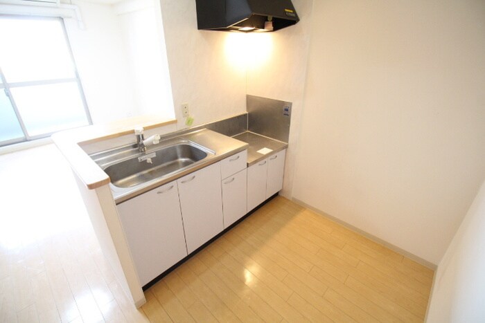 物件内観写真9　(キッチン)