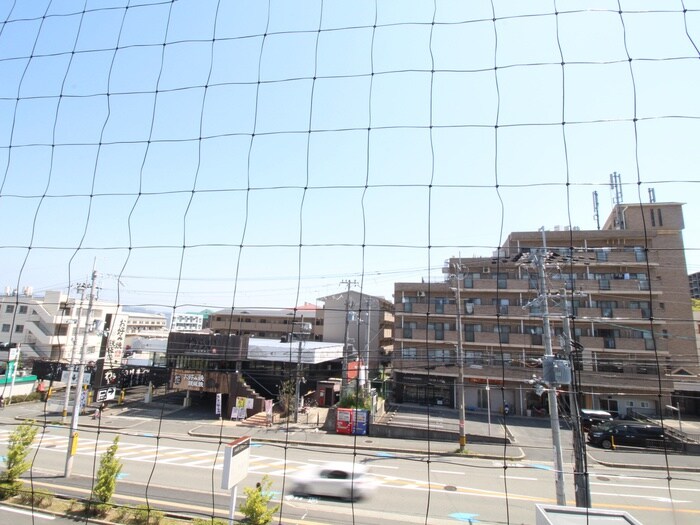 物件内観写真20　(室内からの展望)