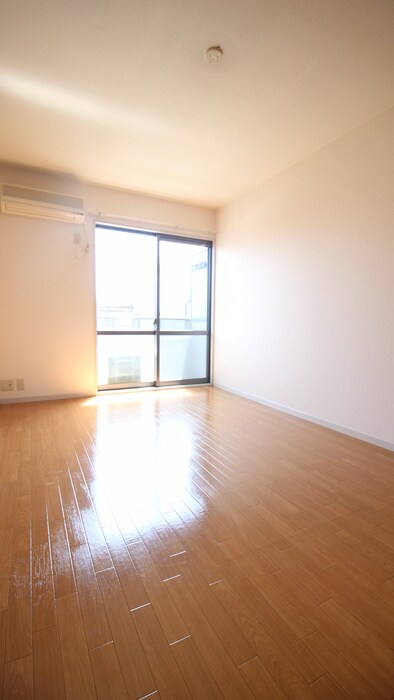 物件内観写真21　(居室)