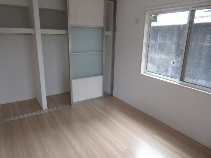 物件内観写真11　(収納)