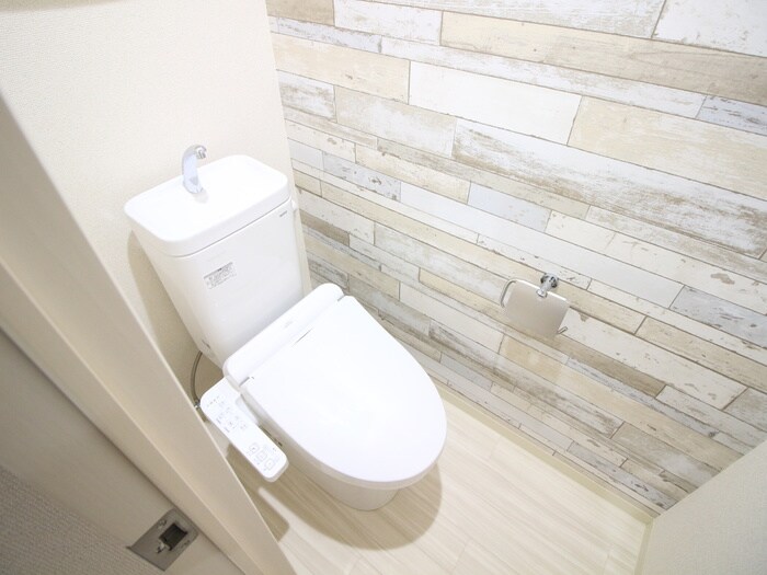 物件内観写真10　(トイレ)