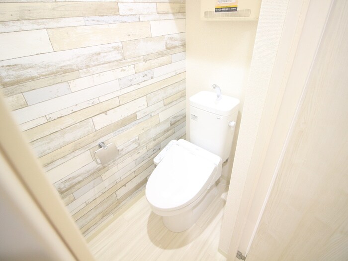 物件内観写真10　(トイレ)