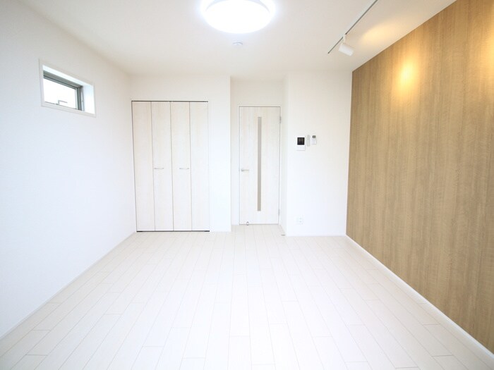 物件内観写真12　(居室)