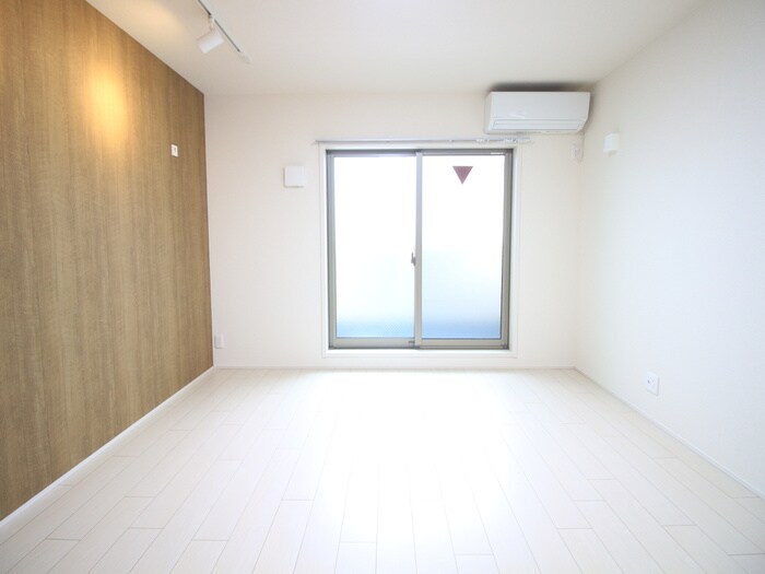 物件内観写真13　(居室)