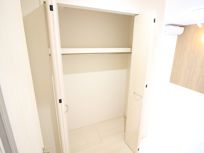 物件内観写真14　(収納)