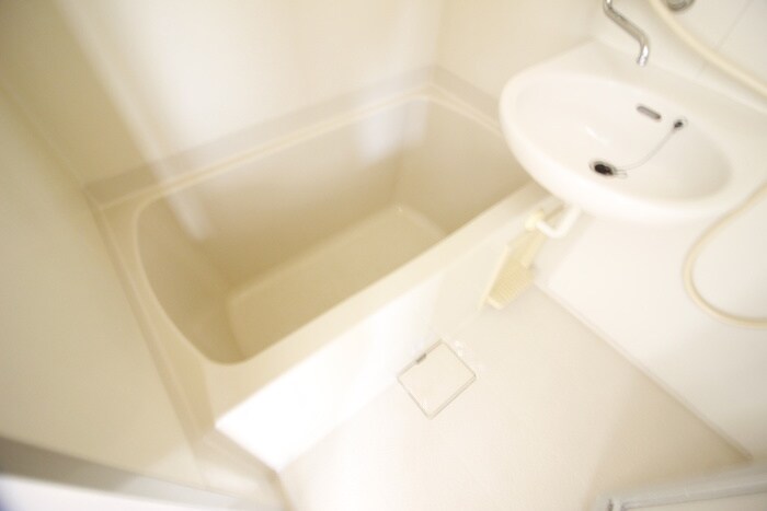 ミルフォ－ド大東のバス