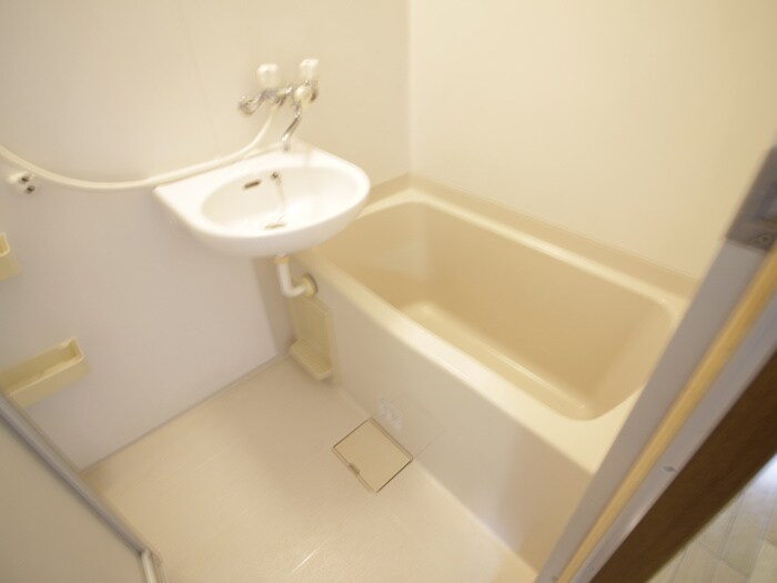 物件内観写真8　(バス／シャワールーム等)