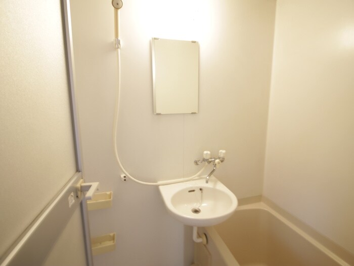 物件内観写真9　(洗面)