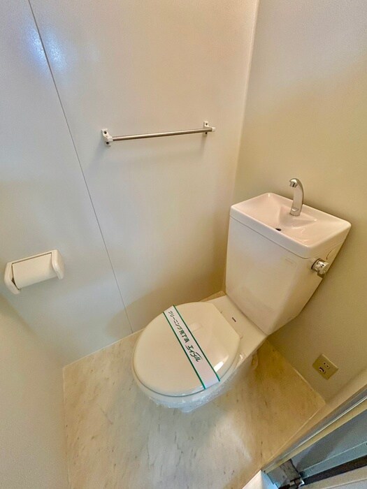 物件内観写真10　(トイレ)