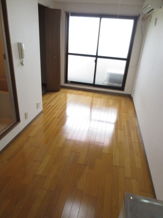 物件内観写真10　(居室)