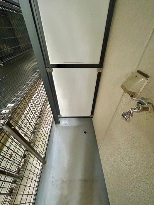 物件内観写真11　(洗濯機置場)