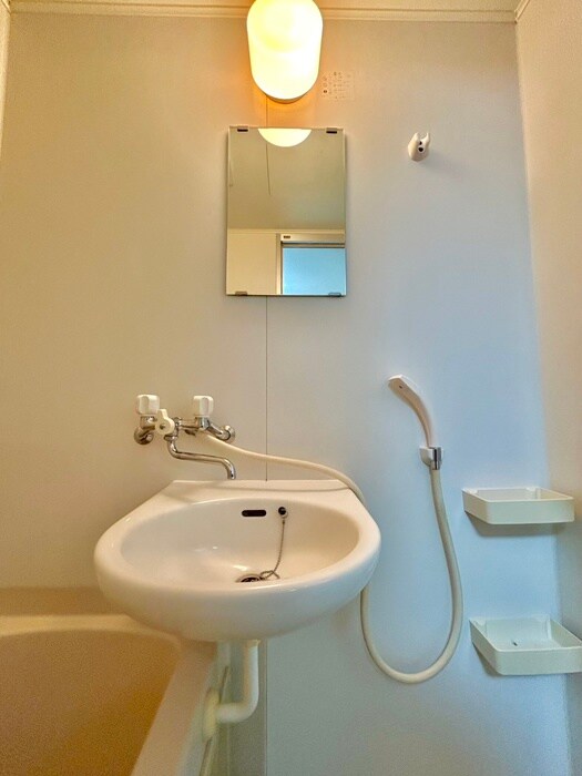 物件内観写真11　(洗面)