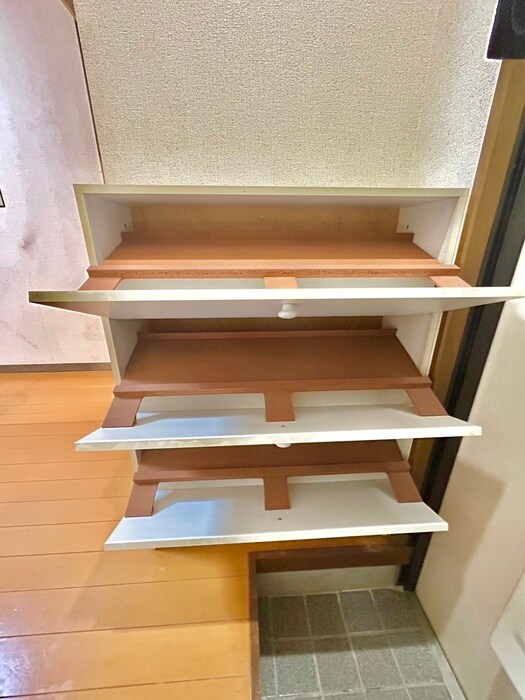 物件内観写真12　(靴箱)