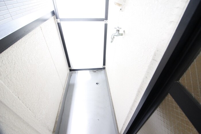 物件内観写真15　(洗濯機置場)