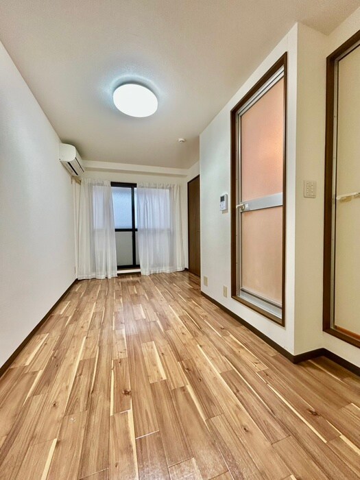 物件内観写真15　(居室)