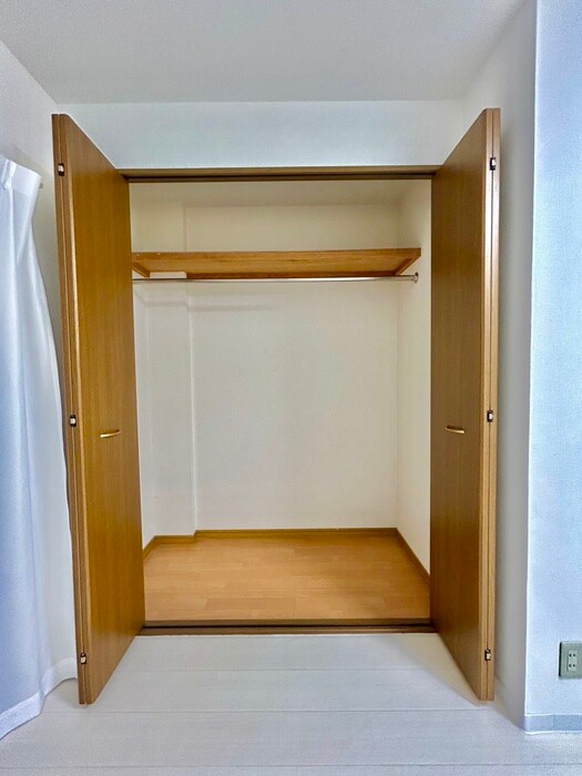 物件内観写真16　(収納)