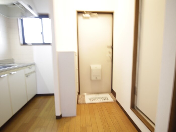 物件内観写真21　(廊下)