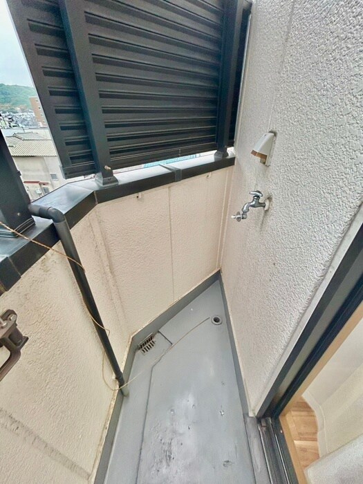 物件内観写真21　(洗濯機置場)