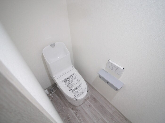 物件内観写真11　(トイレ)