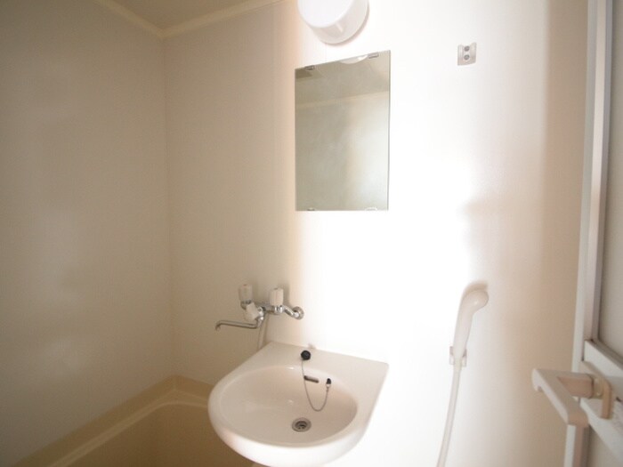 物件内観写真12　(洗面)