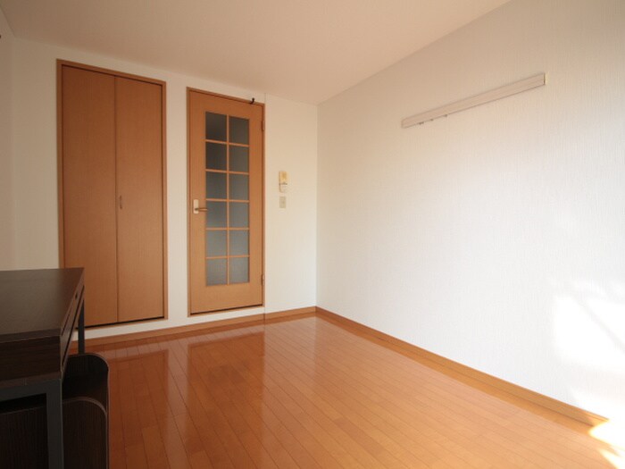 物件内観写真14　(居室)