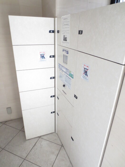 物件外観写真4　(建物設備)