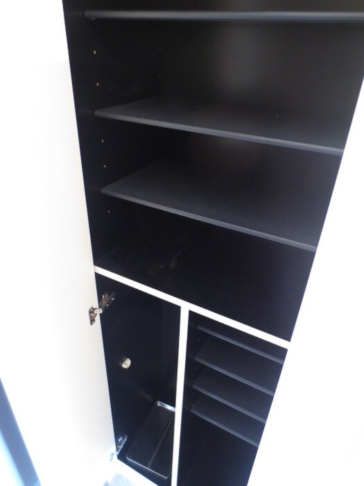 物件内観写真14　(靴箱)