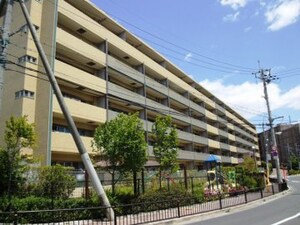 ﾗｲｵﾝｽﾞﾏﾝｼｮﾝ茨木ﾋﾙｽﾞ(508)外観写真