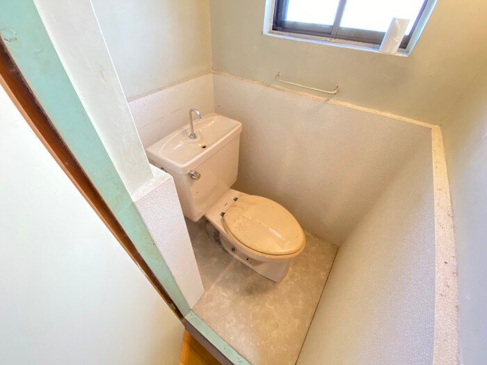 物件内観写真13　(トイレ)