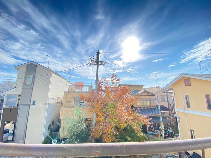 物件内観写真22　(室内からの展望)