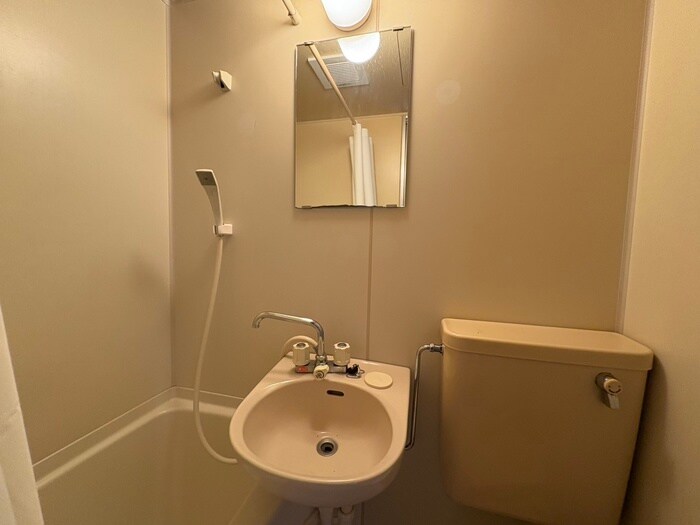 物件内観写真13　(洗面)