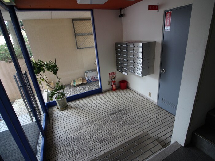 物件外観写真6　(建物設備)