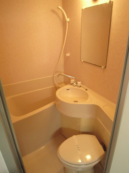 物件内観写真11　(バス／シャワールーム等)