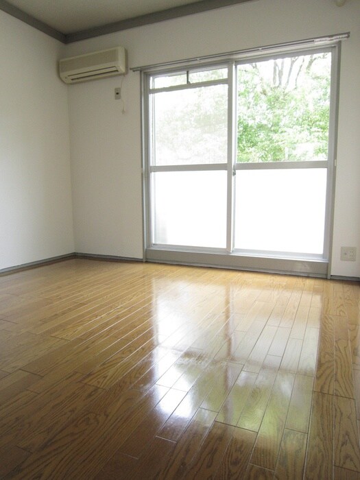 物件内観写真14　(居室)