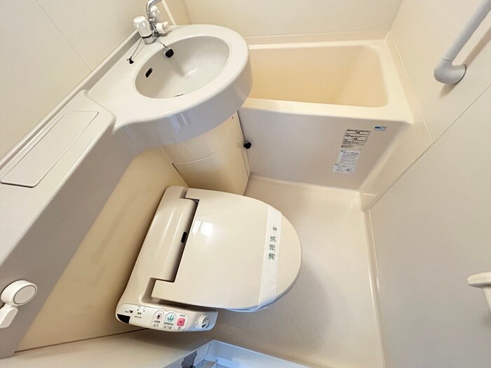 物件内観写真12　(トイレ)