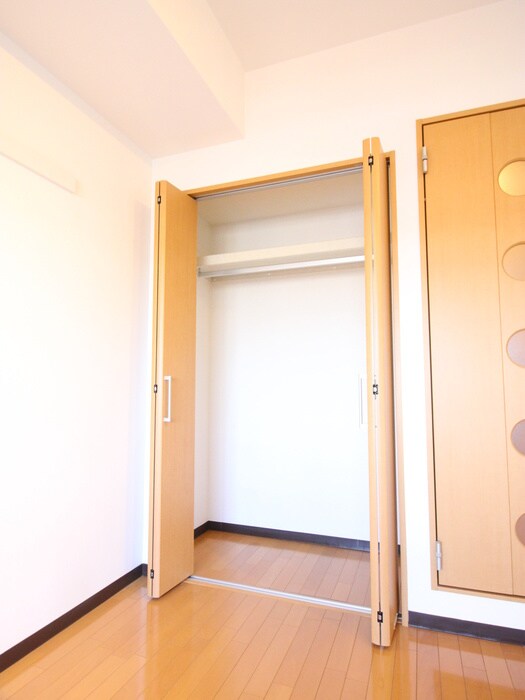 物件内観写真13　(収納)