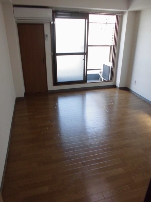 物件内観写真13　(居室)