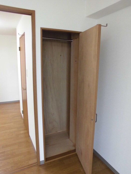 物件内観写真14　(収納)