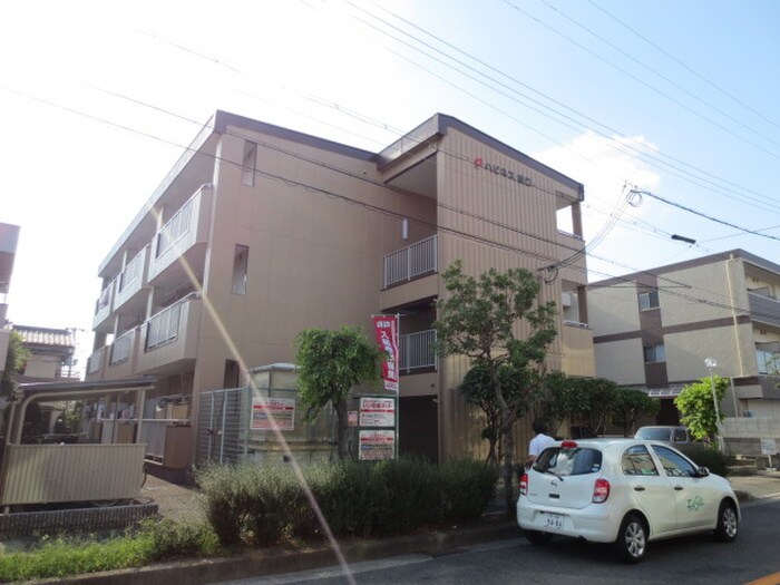 物件外観写真5　(外観写真)