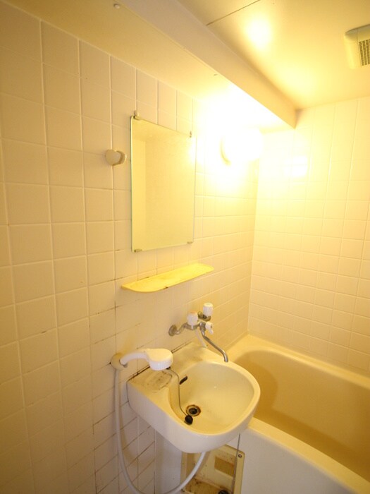 物件内観写真11　(洗面)