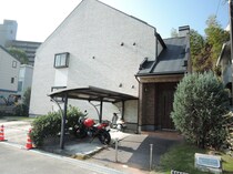 プレベール千里中央の外観写真