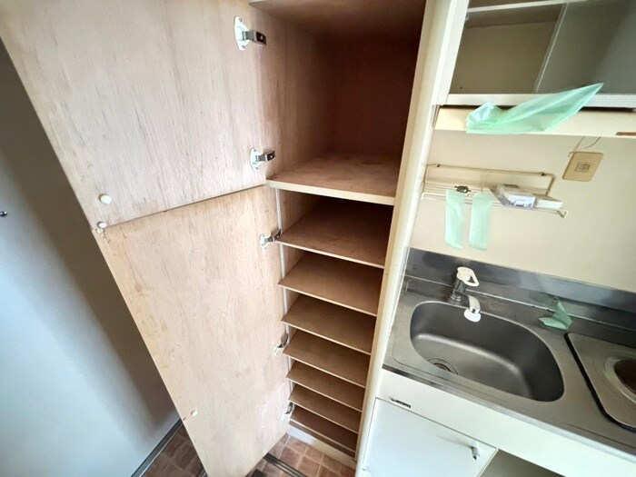 物件内観写真18　(靴箱)