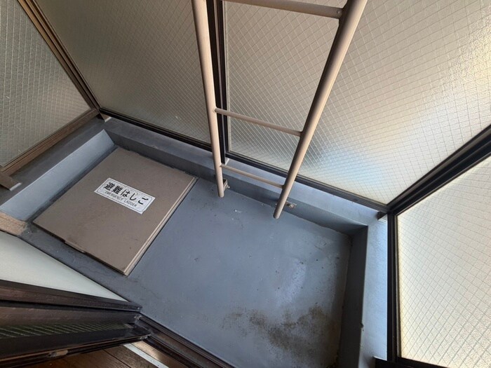 物件内観写真17　(ベランダ・バルコニー)