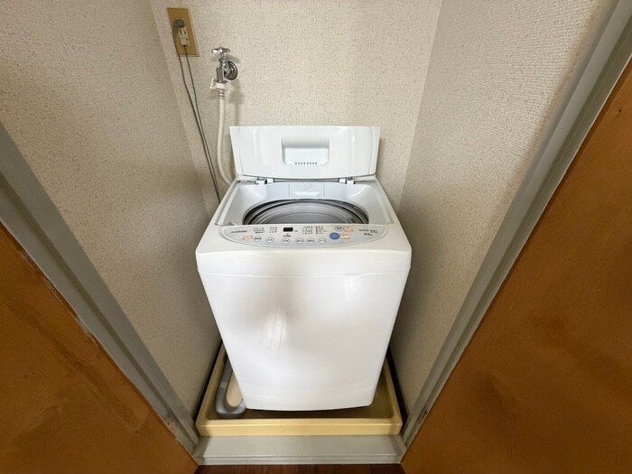 物件内観写真20　(洗濯機置場)