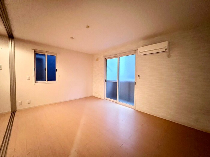 物件内観写真6　(居室)