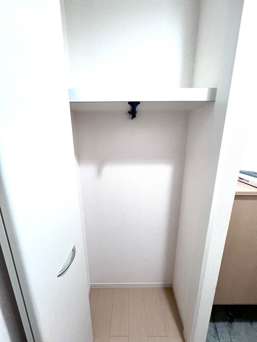 物件内観写真16　(収納)