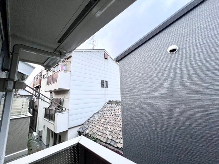 物件内観写真20　(室内からの展望)